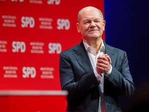 Supporting image for story: Germany’s Scholz dubs Trump’s Gaza proposal a ‘scandal’ in election debate