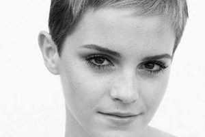 Supporting image for story: Harry Potter star Emma Watson reveals new haircut online