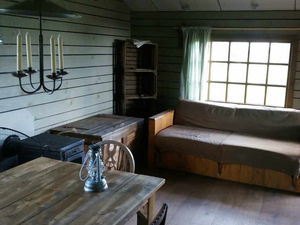 Supporting image for story: Travel review: Feather Down Farm, Malvern