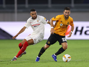 Supporting image for story: Europa League QF: Wolves 0 Sevilla 1 – Report and pictures 