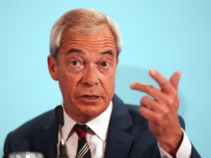 Supporting image for story: Farage rows back on plan to deport women and children