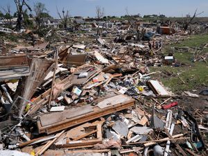 Supporting image for story: Five dead in Iowa tornadoes with casualties expected to rise