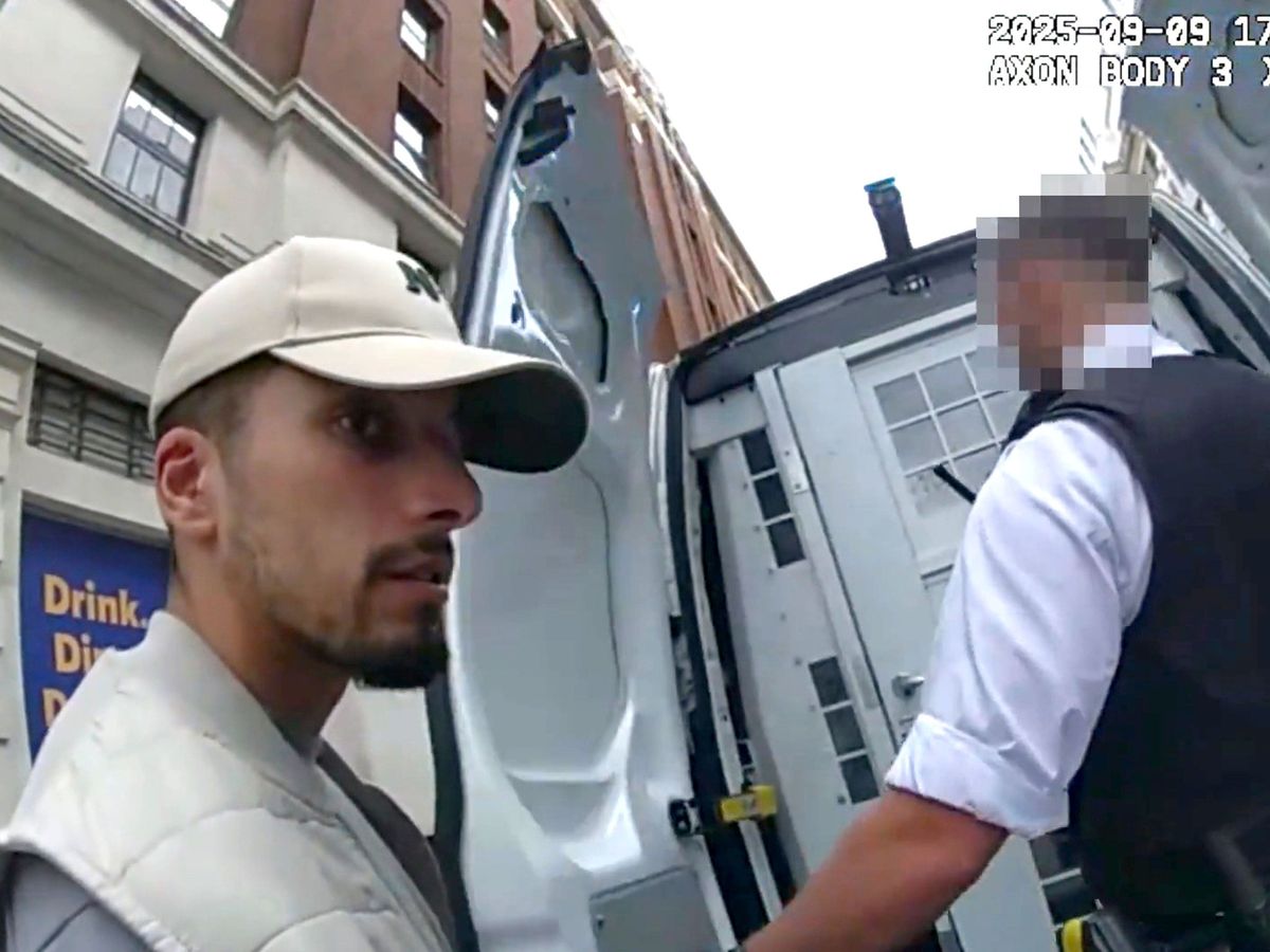 Manhunt continues for wrongly released prisoner as pressure mounts on Lammy