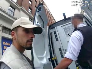 Supporting image for story: Manhunt continues for wrongly released prisoner as pressure mounts on Lammy