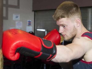 Supporting image for story: Even Tony Jones is stunned by swift KO win