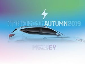 Supporting image for story: MG ZS set to gain electric option