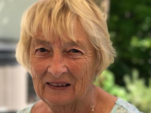 Supporting image for story: Family awarded damages from university after grandmother died from asbestos-related cancer