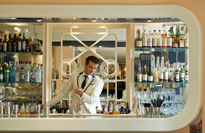 Snazzy and glitzy - The American Bar, where fabulous cocktails are served