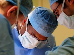 Supporting image for story: Fluorescent marker to help remove brain tumour cells more accurately trialled