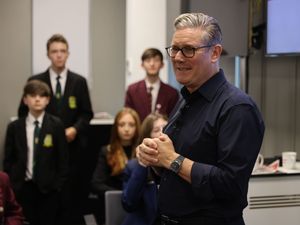 Supporting image for story: Starmer defends votes for 16-year-olds and says he will not legalise cannabis