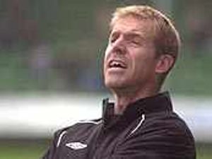 Supporting image for story: Praise for Rangers keeper