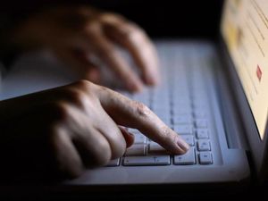 Supporting image for story: Shropshire Star comment: Rural fibre optic roll-out needs speeding up