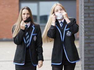 Supporting image for story: Ofsted chief hopes face masks in class stay for ‘as little time as possible’