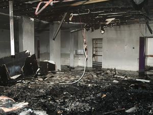 Supporting image for story: Four fire crews sent to blaze at disused Bloxwich building