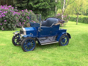 Supporting image for story: Little Briton to make great price of £20k at a Wolverhampton auction