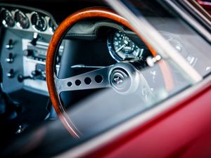 Supporting image for story: British sports car maker Marcos set to return