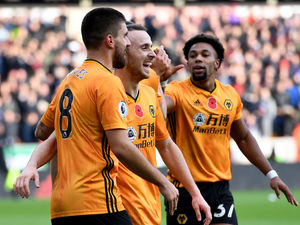 Supporting image for story: Nuno heaps praise on Wolves duo Ruben Neves and Adama Traore