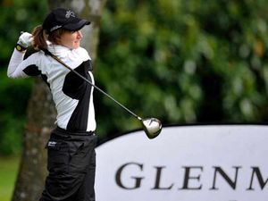 Supporting image for story: Shropshire golfer Sally Hinton a tee-riffic hit Stateside