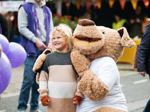 Supporting image for story: 10 delicious pictures from Market Drayton's 'record breaking' Ginger and Spice Festival 2024 