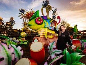 Supporting image for story: See nature in a new light at safari park's lantern festival