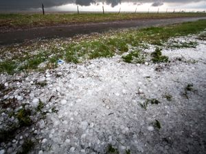 Supporting image for story: Climate change brings Europe fewer but heavier hailstones, experts find