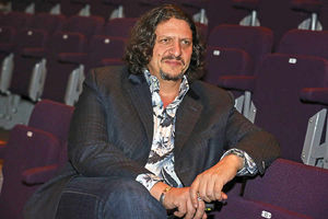 Supporting image for story: Feast for Jay Rayner's audience at Shrewsbury's Theatre Severn