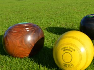 Supporting image for story: Stretch sees off team-mate