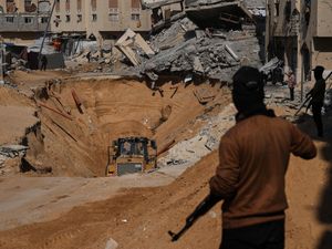 Supporting image for story: Israel strikes Gaza after it says Hamas attacked across ceasefire line