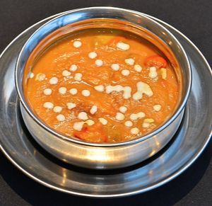 Kicking off – the lamb dupiaza in a smooth sauce