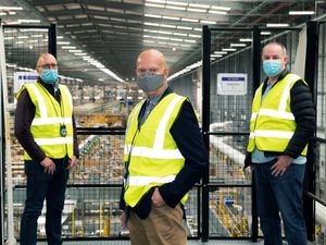 Supporting image for story: Coronavirus: Amazon shows other firms how to stay safe