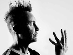 Supporting image for story: Nigel Kennedy talks ahead of Birmingham gig