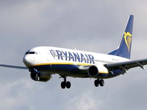 Supporting image for story: Ryanair sees strong recovery in summer bookings