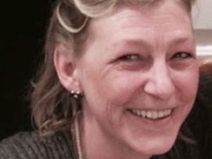 Supporting image for story: Police officer apologises for describing Novichok victim as well-known addict