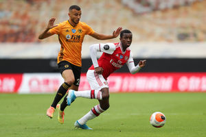 Romain Saiss of Wolverhampton Wanderers and Eddie Nketiah of Arsenal (AMA)