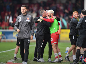 Supporting image for story: Analysis: Walsall stutter as former boss comes back to haunt Saddlers 