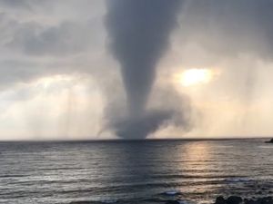Supporting image for story: Watch: Rare footage shows titanic waterspout off the coast of Italy