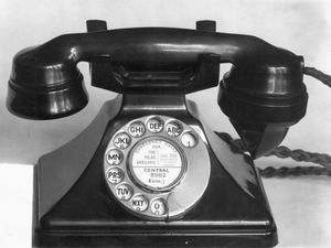 Supporting image for story: Seven household items from the 60s and 70s that youngsters wouldn't know how to use today