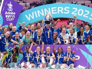 Supporting image for story: Chelsea beat Manchester United in FA Cup final to seal domestic treble