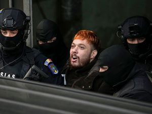 Supporting image for story: French fugitive ‘The Fly’ is being extradited from Romania following manhunt