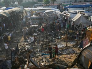 Supporting image for story: Israeli strikes on southern Gaza kill at least 15 people overnight