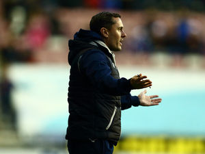 Supporting image for story: Paul Hurst hails 'odd defying' Shrewsbury Town players