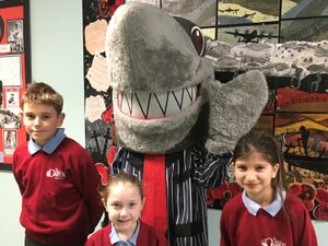 Supporting image for story: Sid the shark shares loan warnings at Shrewsbury school 