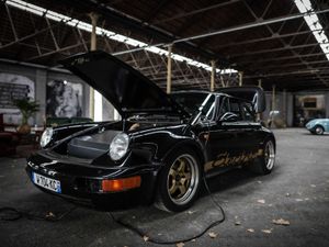 Supporting image for story: Classic car community divided over electric conversions with majority wanting new class introduced