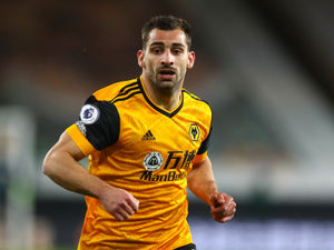 Supporting image for story: Wolves' Jonny Castro Otto injures ACL and MCL