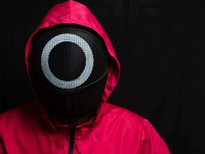 Supporting image for story: Squid Game to return for third and final season in 2025