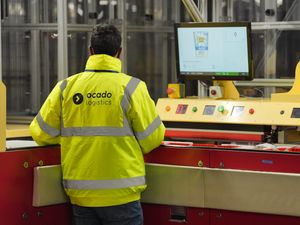 Supporting image for story: Ocado axing around 1,000 workers amid cost-cutting overhaul