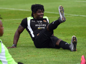 Supporting image for story: Tony Daley backing Wolves ‘family’ for promotion