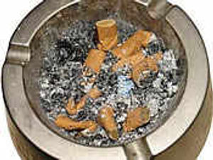 Supporting image for story: Pubs prepare for smoking ban