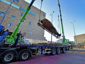Supporting image for story: Watch Knife Angel arrive in Walsall ahead of four-week stay in town centre