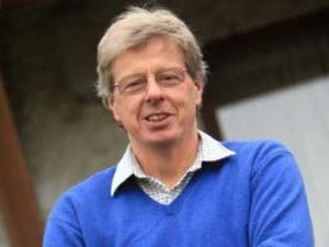 Supporting image for story: Petition calls for Bishop's Castle doctor's return